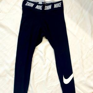 Nike women’s leggings size Medium.